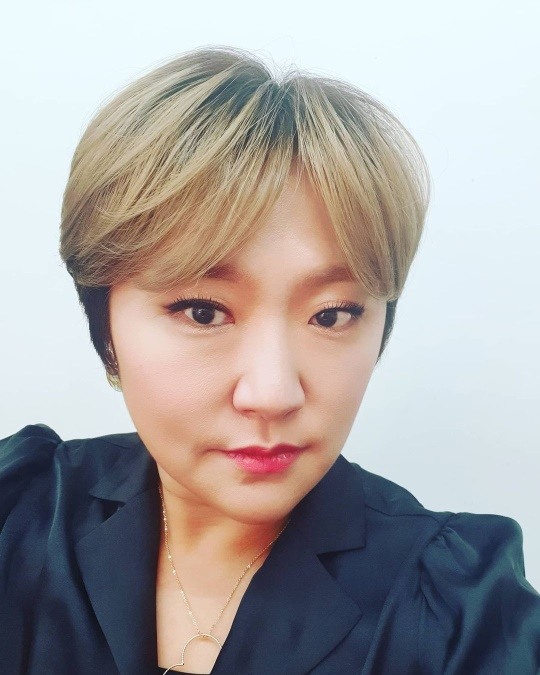 김현숙, 출산드라 잊게 만드는 세련美…다이어트 성공한 리즈 미모