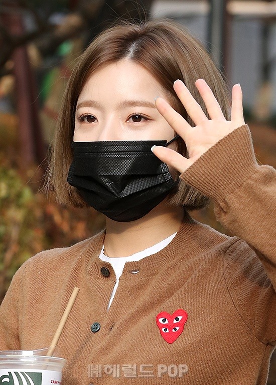[포토]벤, 가려도 반짝이는 미모