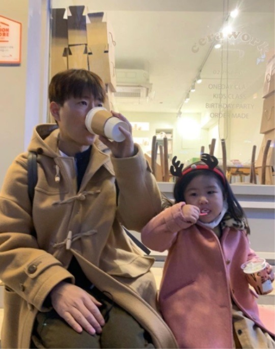 정다은♥ 조우종, 딸과 달달한 일상..러블리한 붕어빵 부녀