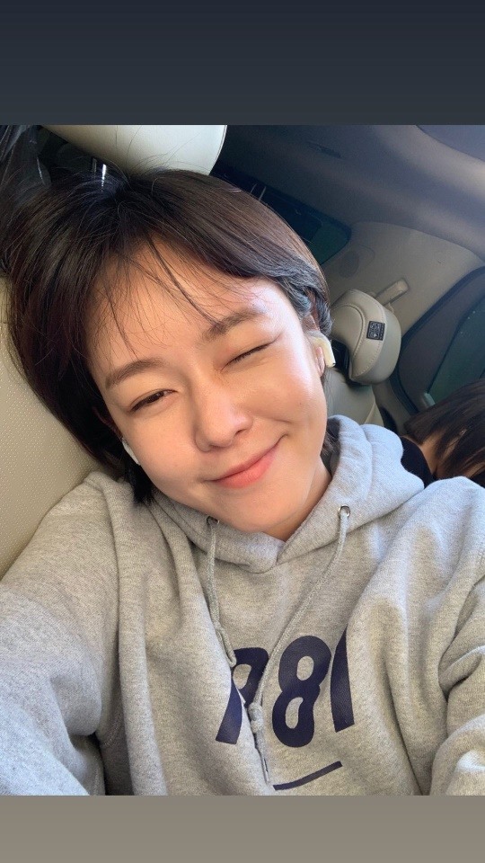 경수진, 심장 녹이는 윙크 셀카 심장이 쿵쿵쿵