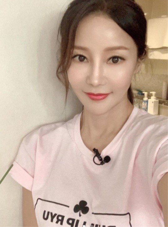 류필립♥ 미나, 50살이 이렇게 동안일 수 있구나..친정母와 광채피부 붕어빵