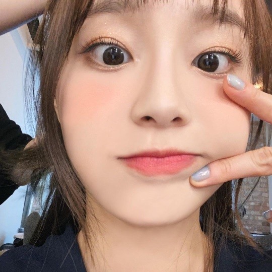 이달의 소녀 츄, 가까이서 보니 더 귀여워..만찢 소녀 비주얼