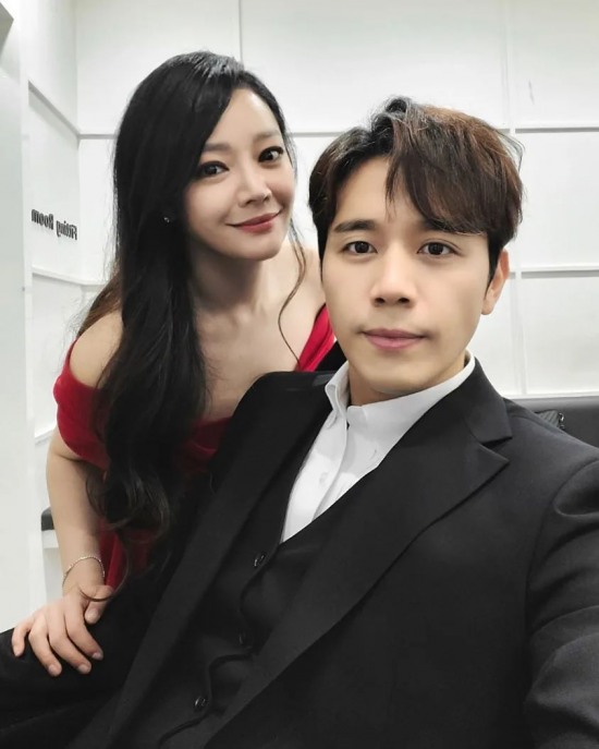 8살 연상연하♡ 김소현♥손준호, 나이차 뛰어넘은 달달한 부부