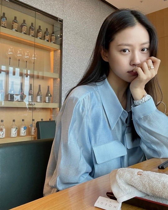 고민시, 고등학생 같은 수수한 미모..사랑스럽고 예쁘고 다 하네