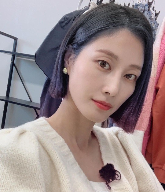 이현이, 보라색 염색에 신비로운 분위기..뉴 헤어컬러 어때요?