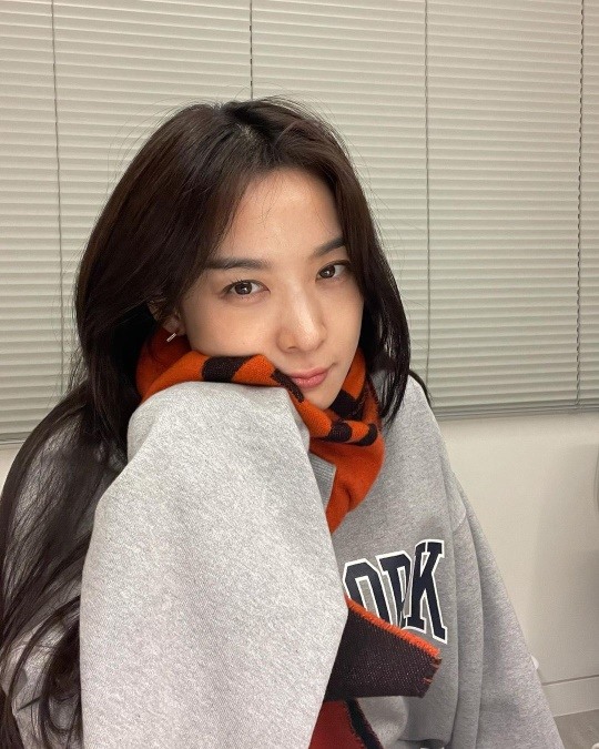 이청아, 팬심 녹이는 눈맞춤..묘하게 달라진 분위기