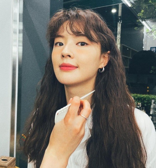 이선빈, ♥이광수가 반한 러블리 비주얼..밝은 에너지 물씬