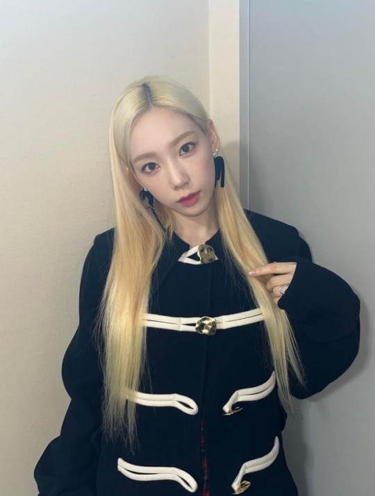 소녀시대 태연, 금발의 인형 비주얼..요정이 살아 움직여