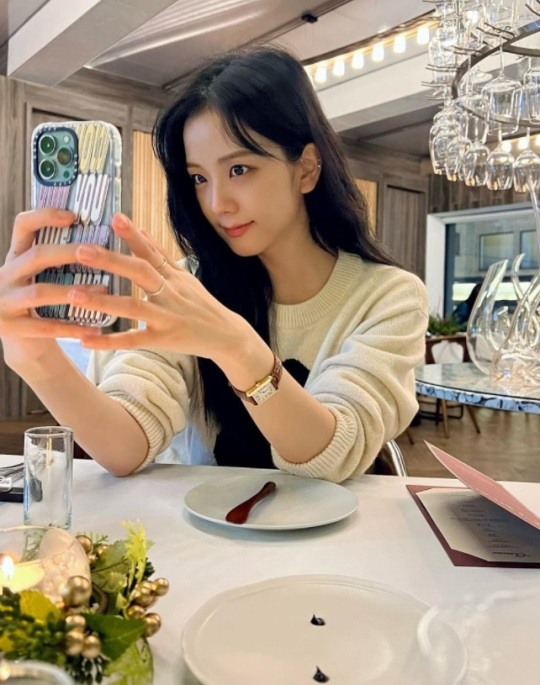 블랙핑크 지수, 치명적인 우아함..미모만 봐도 럭셔리