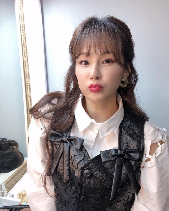 채연, 갈수록 더 러블리해지네..넘사벽 동안美