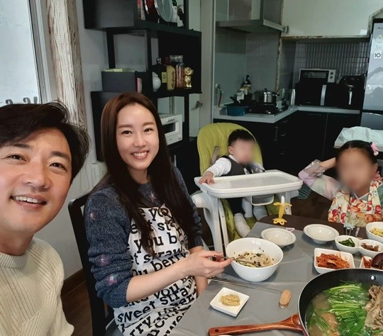 안재욱최현주, 장꾸 아이들과 행복한 명절..눈사람도 만들었네