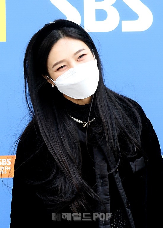 [포토]조이, 강추위 녹이는 미소