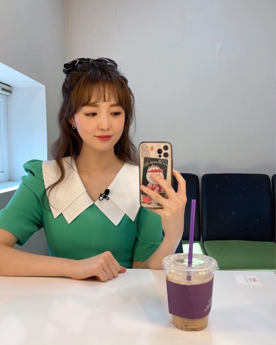 오상진♥김소영, 애엄마 맞아?..러블리한 소공녀 자태