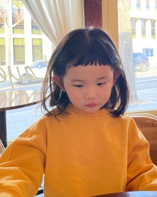 봉태규♥하시시박 딸 본비, 폭풍성장 근황..엄마 빼다 박았네