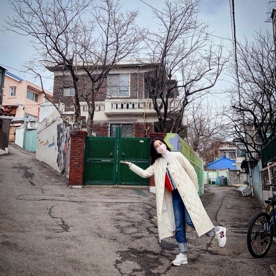 ♥김정근 이지애, 누구랑 예쁜 마을에 왔나..웅이랑 뽀뽀했던 국연수네 집