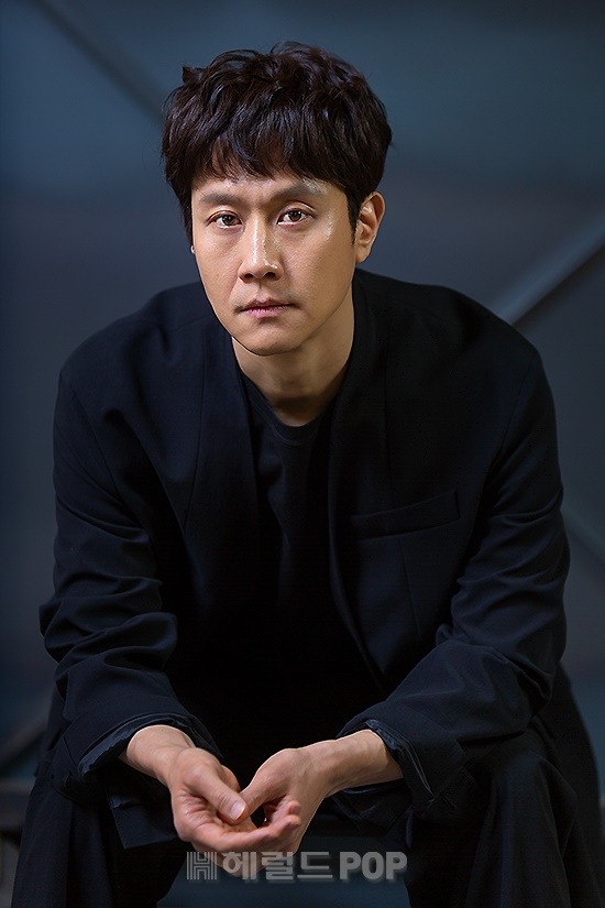 [포토]정우, 강렬한 눈빛