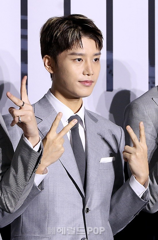 [포토]태일, 사진찍을 땐 브이