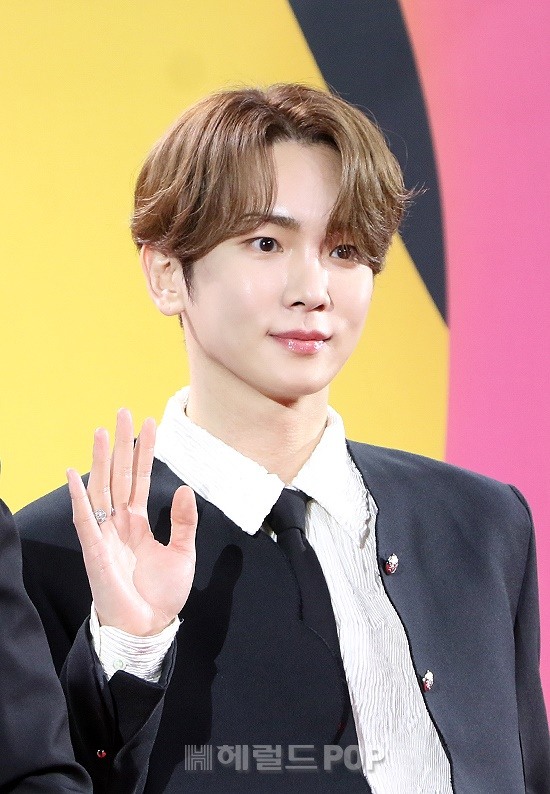 [포토]샤이니 키, 훈훈함 발산