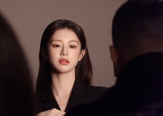 고윤정, 사람이야 그림이야..시선 못 뗄 비주얼
