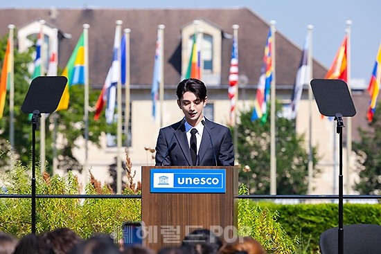 [포토]조슈아, "전세계 청년들의 더 나은 미래를 위해"