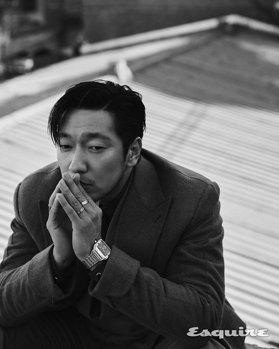 손석구, 어른남자의 섹시미..압도적 아우라[화보]