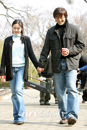 배용준, 손예진 외출  삼척촬영 공개