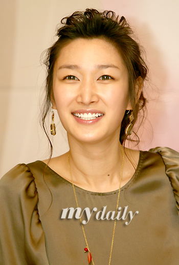 [MD포토] 변정수 아기와 함께 촬영해서 행복해요