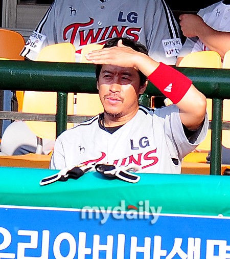 [MD포토] 이병규 라뱅도 태양은 싫어