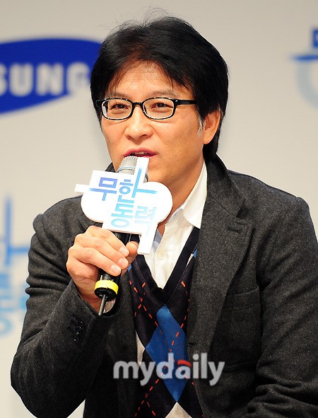 [MD포토] 박찬율 감독 무한동력 연출했어요