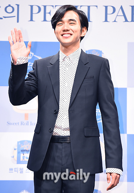 [MD화보] 유승호, 최신 유행 헤어스타일 장착 이제 완벽한 민간인