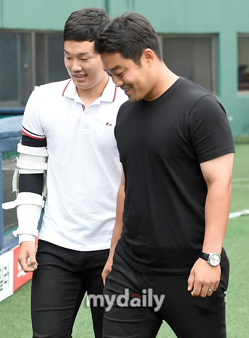 [MD포토] 정의윤 SK 트레이드, 많은 생각이 나네요
