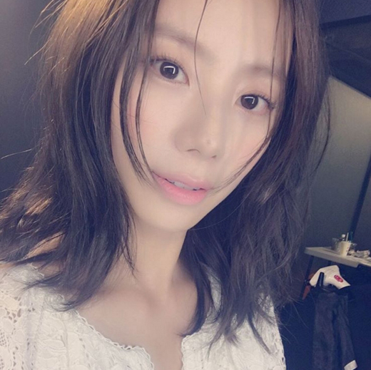 이렇게 청순했나?…박수진, 180도 반전 매력