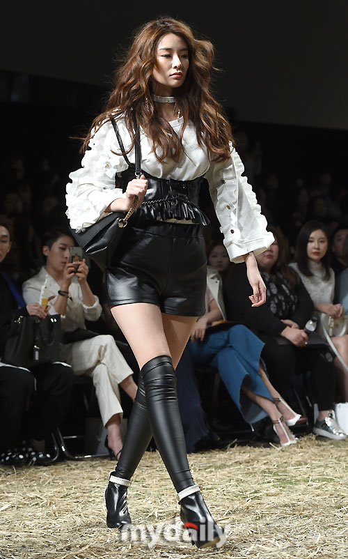 [MD포토] 스테파니 리 우아한 워킹