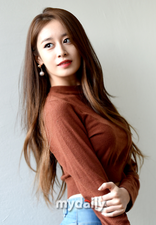 [MD화보] 티아라 지연, 대놓고 드러낸 S라인 이동건 또 반하겠네