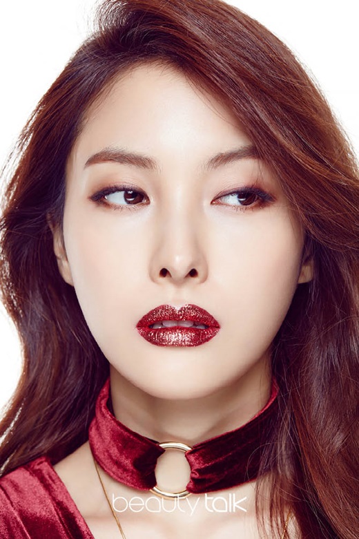 박규리, 매일이 리즈…‘화장 읽어주는 여자’로 변신 [화보]