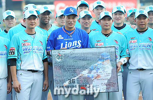[MD포토] 이승엽 수원에서 맞는 은퇴투어