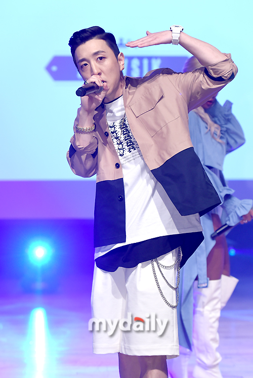[MD포토] 플로우식 올 아이 니드
