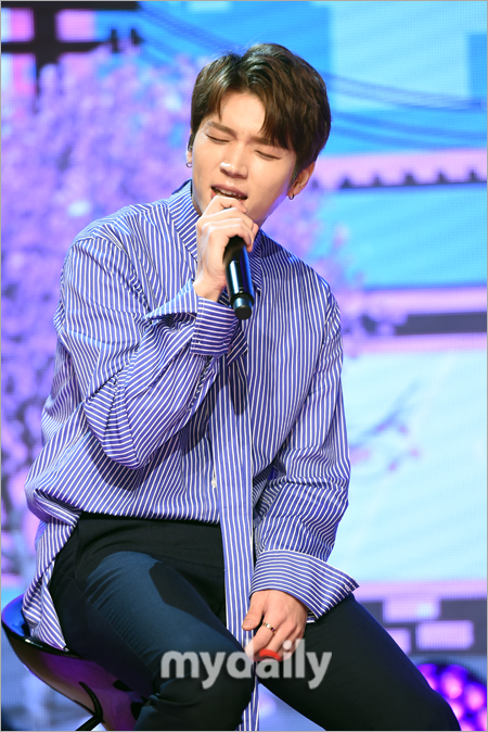 [MD포토] 인피니트 남우현 감미로움 가을에 딱