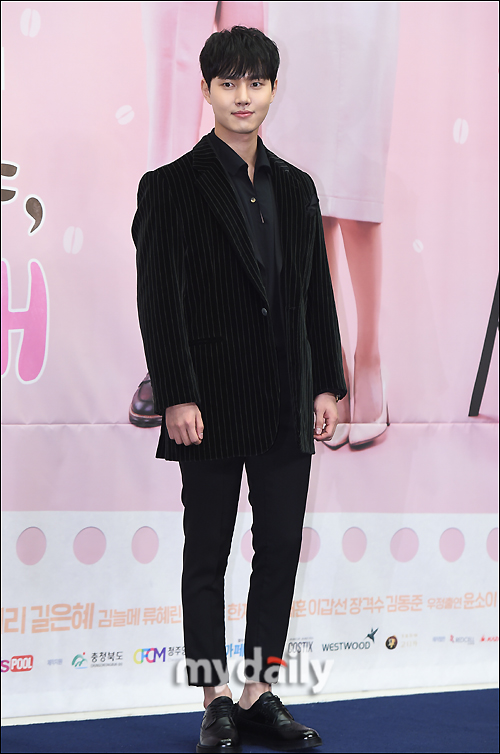 [MD포토] 이태리, 시선집중 훈남