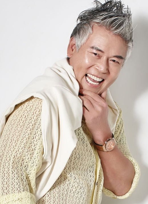 가수 겸 배우 이동준 신곡 봉자야발표, 봉사활동 응원가로 부른다 