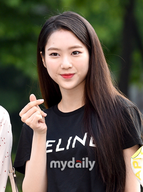 [MD포토] 오마이걸 지호 제 사랑 받아가세요