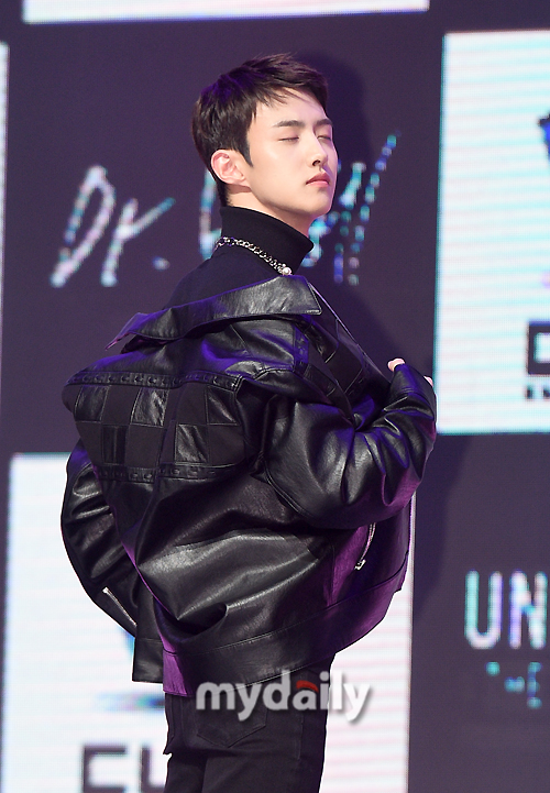 [MD포토] 펜타곤 여원 플레쉬 세례를 느껴요