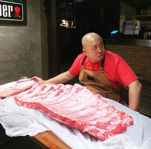 돈스파이크, 담주 언젠가....한우 투뿔 갈비 한 짝을 구워볼랍니다