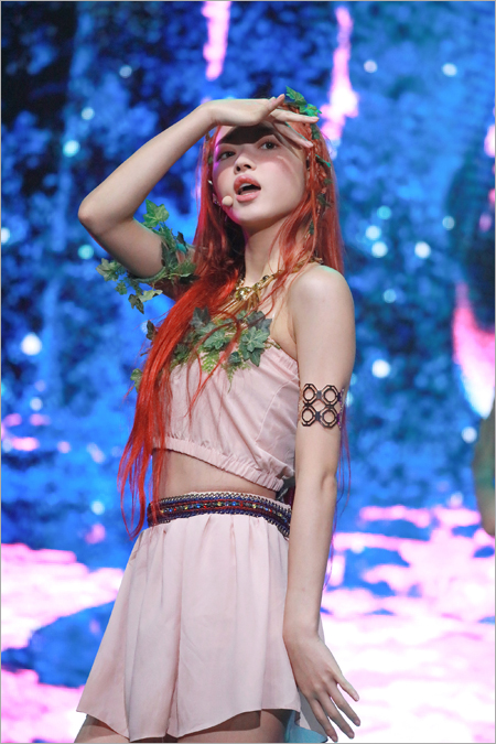 [MD포토] 유아 숲의 아이, 솔로 데뷔