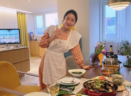 치과의사♥ 전혜빈, 입이 떡 벌어지는 남편 생일상…못하는 게 뭐야?