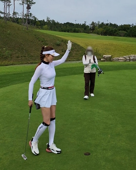 채리나, 골프 인증샷 인생 첫 버디했어요