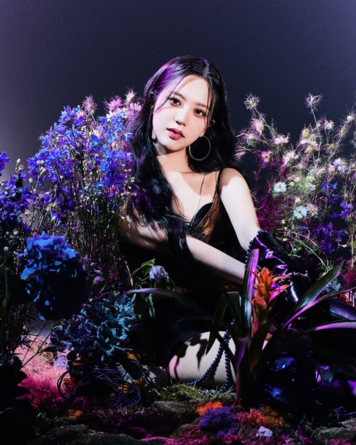화려+몽환美, 비주얼의 절정…걸그룹 IRRIS, 아이엘 티저 공개