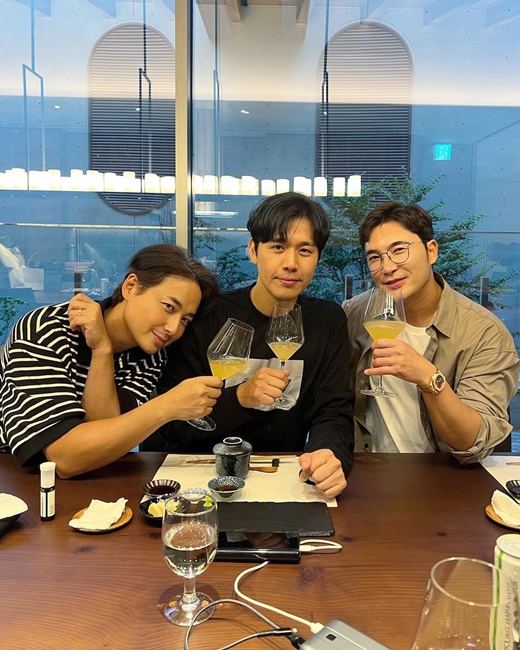 김소현♥손준호·이지훈♥아야네, 럭셔리 한남동 빌라서 고급 출장 스시까지…좋아 죽어요 김우리 애정 뚝뚝
