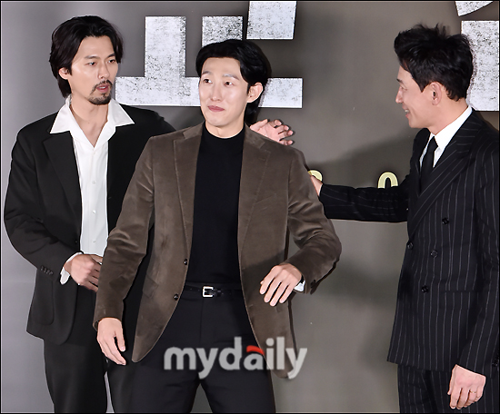 교섭 형님 먼저 아우 먼저, 그렇다면 막내 먼저! [송일섭의 공작소]