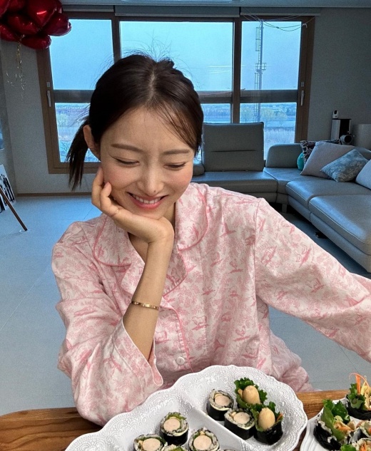 얀식당 오픈…임창정♥ 서하얀, 단골 쓸어모을 수준급 요리 실력